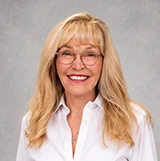 Lisa Hughes Image